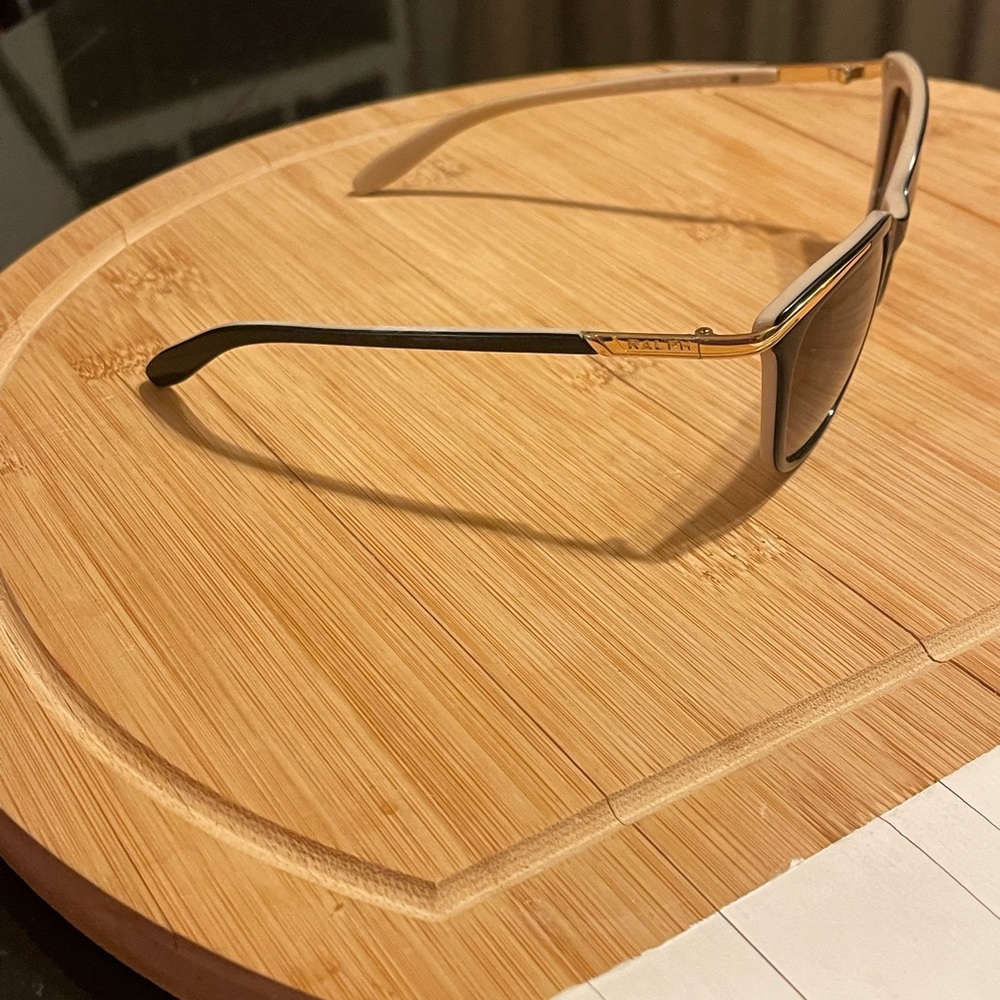 Polo by Ralph Lauren Black Frame Sunglasses with Brown Lenses - Picture 3 of 3